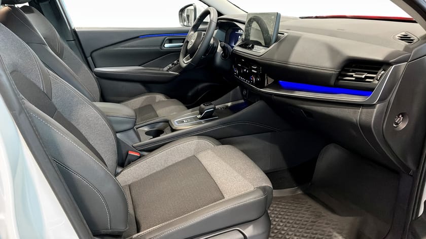 Bild 3 av Nissan Qashqai MHEV 158 hk N-connecta mildhybrid /Demo