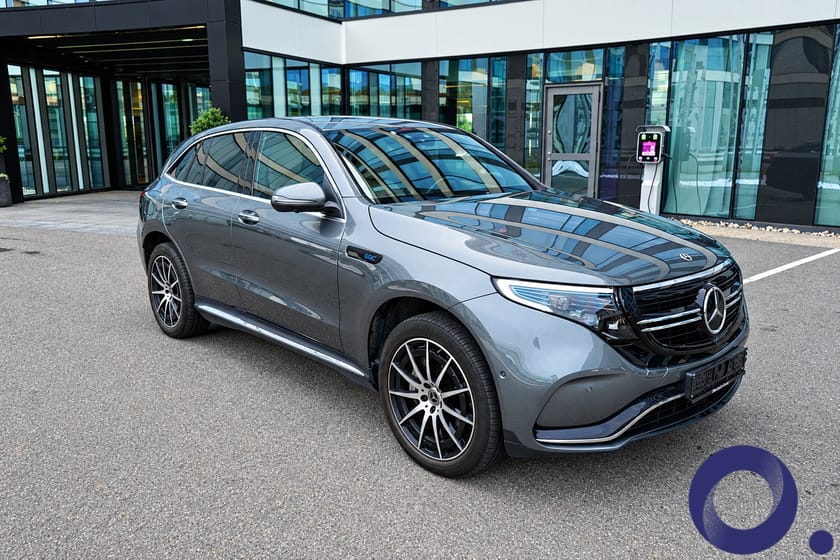 Bilde 1 av Mercedes-Benz EQC 400 4MATIC - AMG / Premium - mye fint utstyr