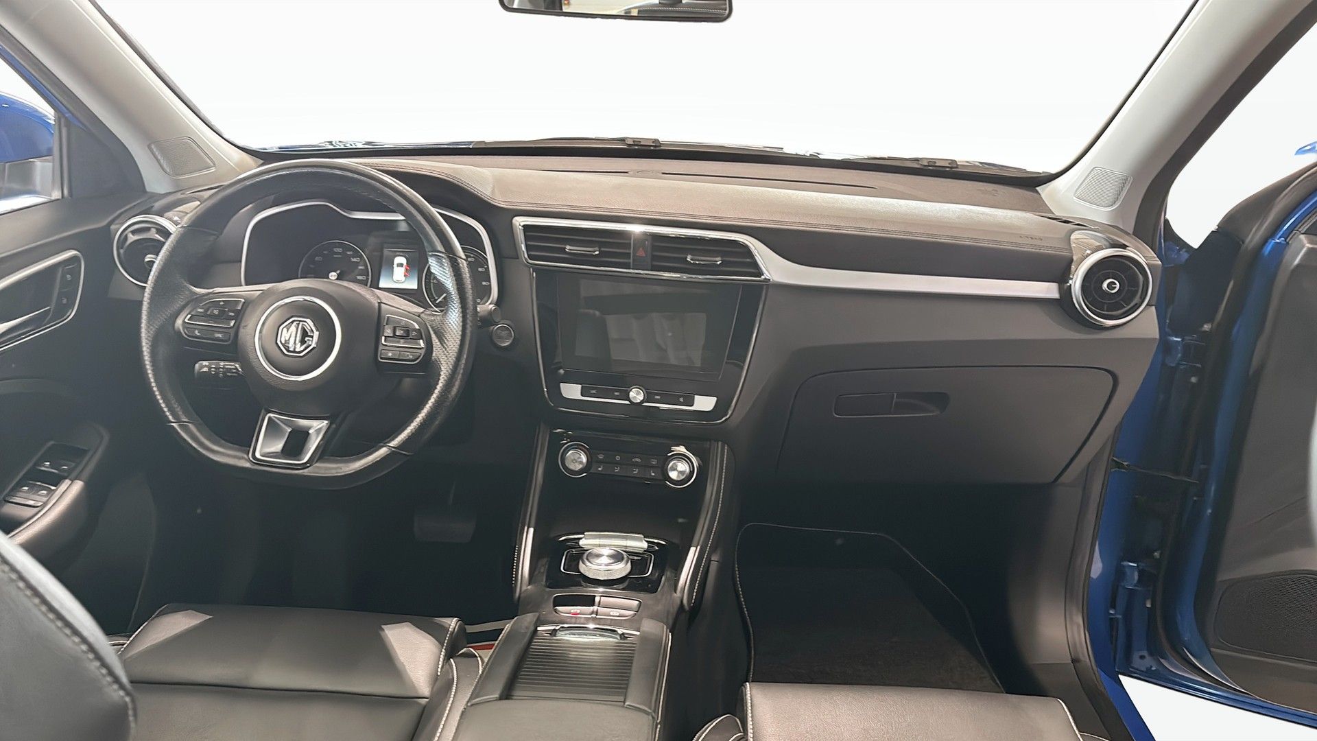 MG ZS EV EV 45KWH LUXURY 2021, photo 4/9