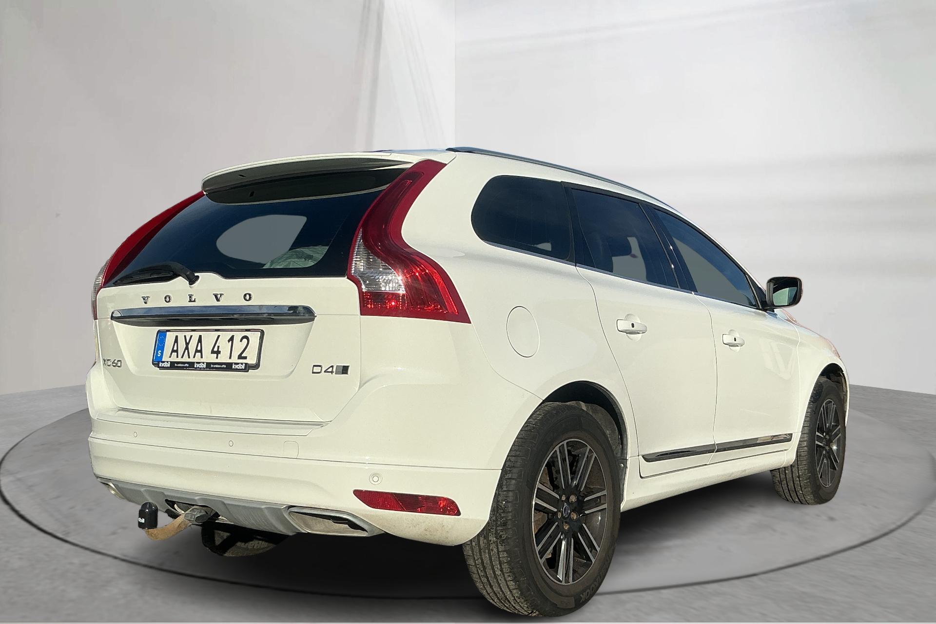 Volvo XC60 D4 AWD 2017, photo 3/10