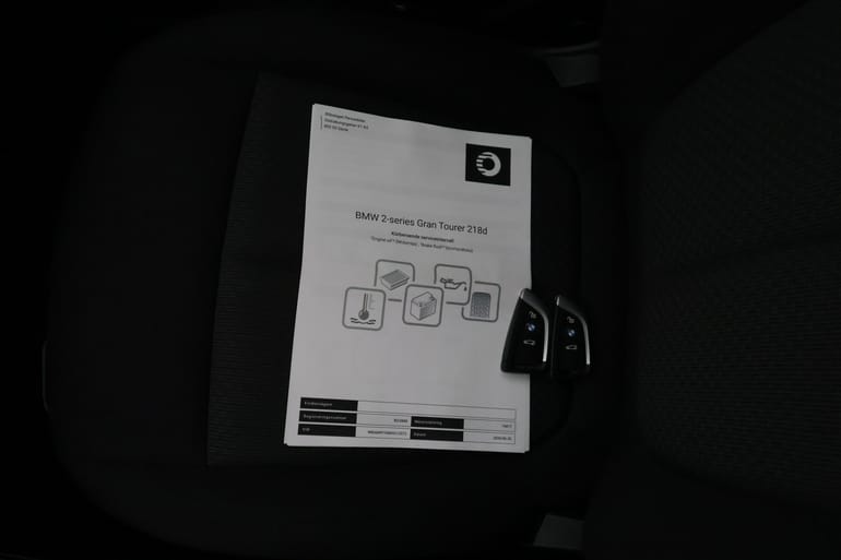 Bild 16 av bilen