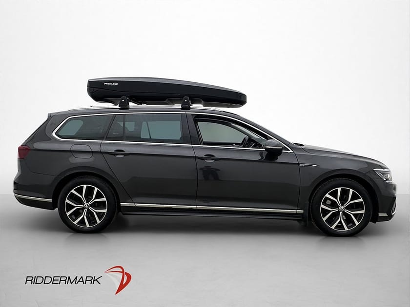 Bild 3 av Volkswagen Passat Sportscombi TDI 4M 200hk R-Line Cockpit Värm Drag MOMS