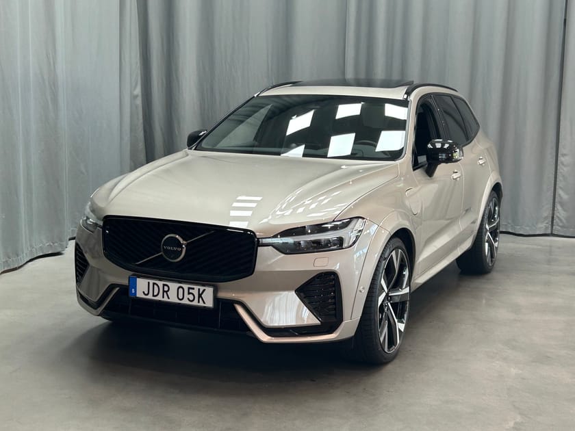 Bild 1 av Volvo XC60 T6 Plus Dark Nordic Edition
