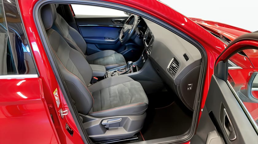 Bild 3 av SEAT Ateca FR 2,0 TDI 4Drive  D-Värmare Drag Navigation Backkamera