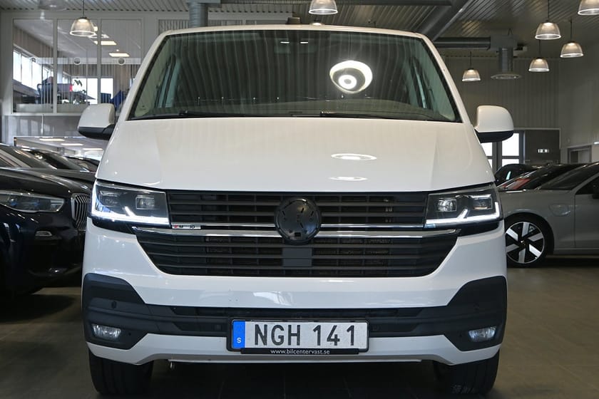 Bild 5 av Volkswagen Transporter T32 TDI 200hk 4M Värmare Drag Komfort