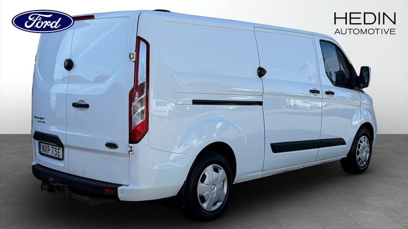 Bild 2 av Ford Transit Custom 300 L2 2,0L 130hk /Carplay / Värmare / Blackstone lås