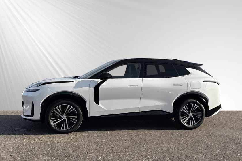 Bild 2 av Lynk & Co 08 PHEV