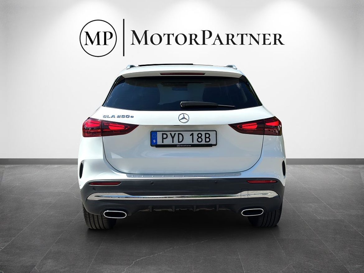 Mercedes-Benz GLA 250 e, bild 6 av 18