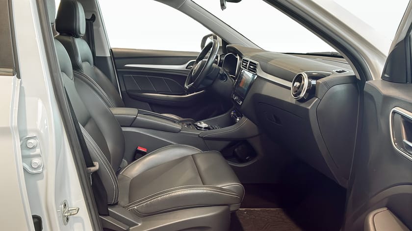Bild 3 av MG ZS EV 45 kwh Luxury Glastak