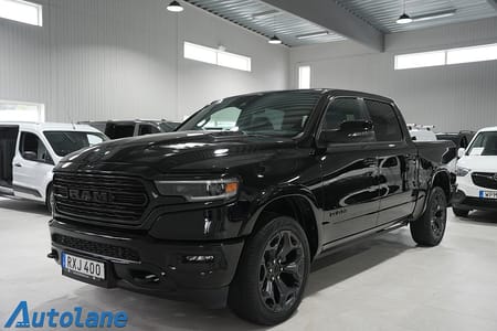 RAM 1500 Dubbelhytt 5'7" box