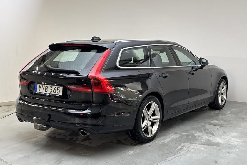 Bild 3 av Volvo V90 T4 190hk Momentum GPS Kamera Värmare Läder