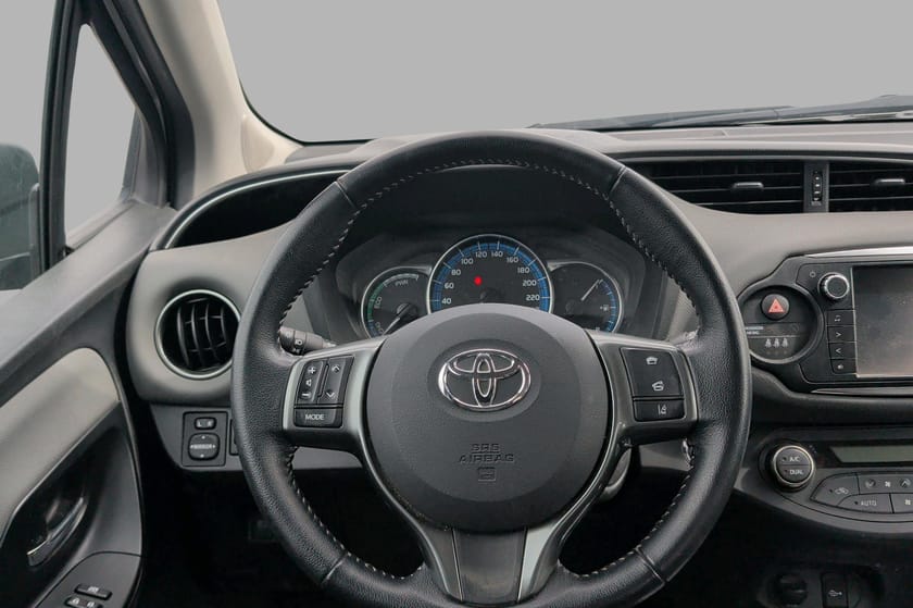 Bilde 5 av Toyota Yaris Hybrid Active - Ryggekamera - DAB+