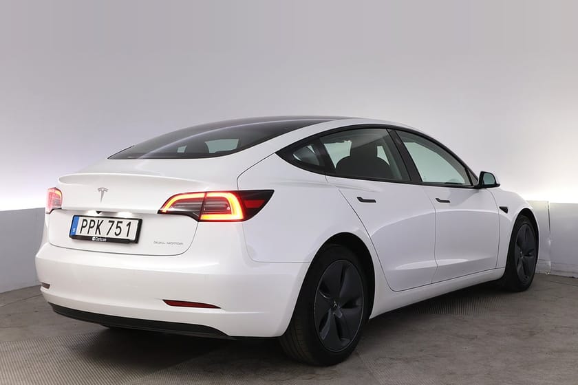 Bild 5 av Tesla Model 3 Long Range AWD FSD Panorama