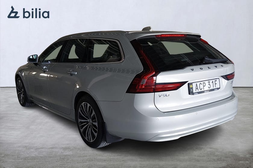 Bild 2 av Volvo V90 D4 Momentum Advanced Edition
