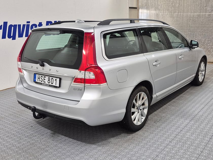 Bild 4 av Volvo V70 D3 150HK Classic Momentum