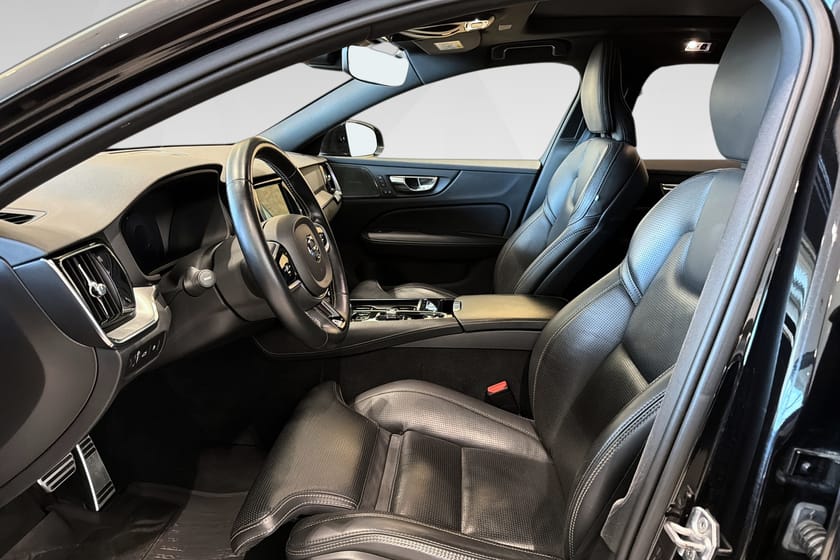 Bilde 4 av Volvo V60 T6 Twin Engine R-Design AWD