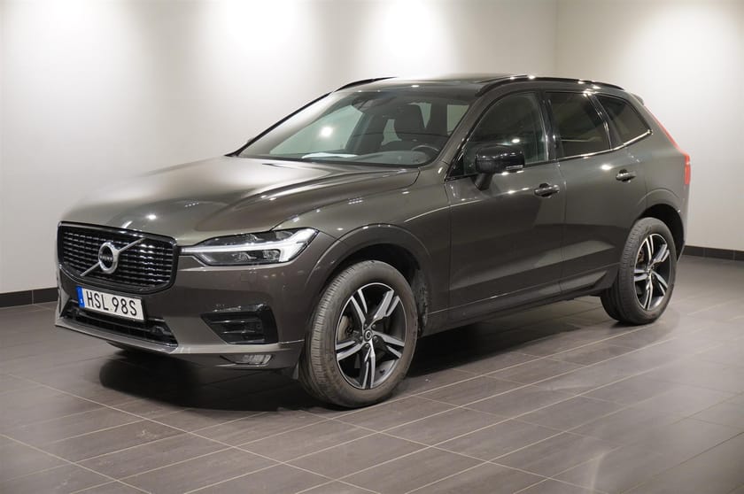 Bild 1 av Volvo XC60 B4 AWD R-Design Drag Kamera Panorama