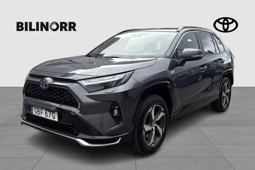 Bild 1 av Toyota RAV4 Plug-in Hybrid 2,5 LADDHYBRID AWD-I X EDITION SKINN DRAG LEDRAMP