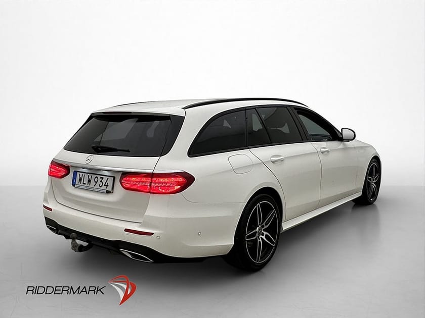 Bild 5 av Mercedes-Benz E 200 T d AMG Pano Widescreen Drag Värmare