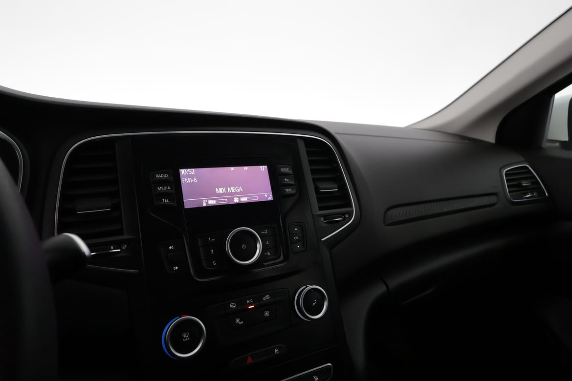 Renault Mégane 2018 - miniatyr 13