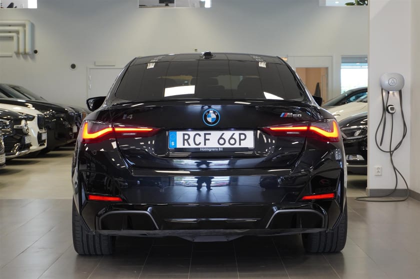 Bild 4 av BMW i4 M50 xDrive Gran Coupé Supercharged  Taklucka Elstolar