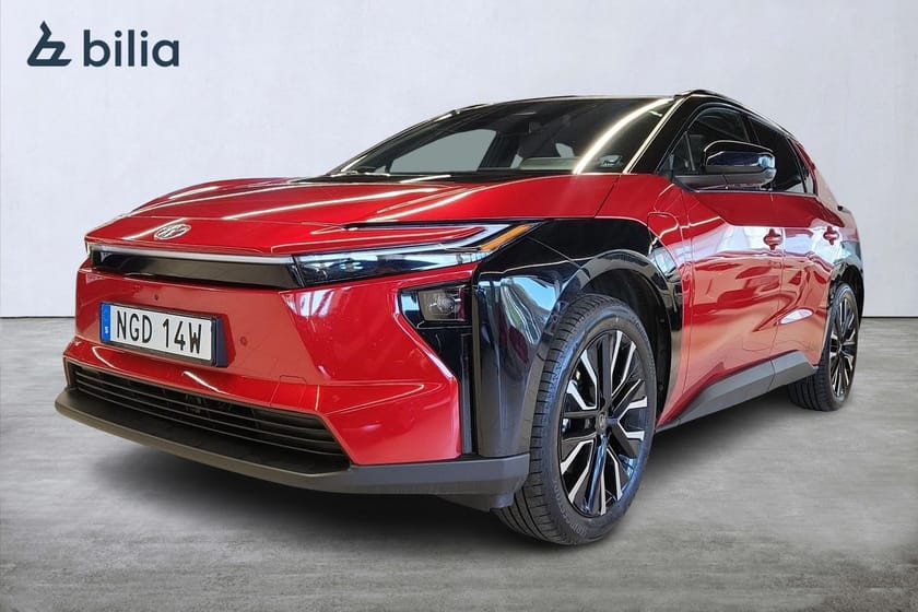 Bild 1 av Toyota bZ4X Executive 20" AWD-i, Bi-Tone, Panorama, JBL
