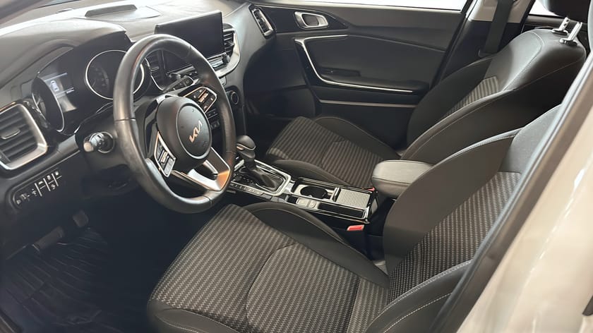 Bild 5 av Kia Ceed Sportswagon Plug-in Hybrid Action B-kamera Carplay