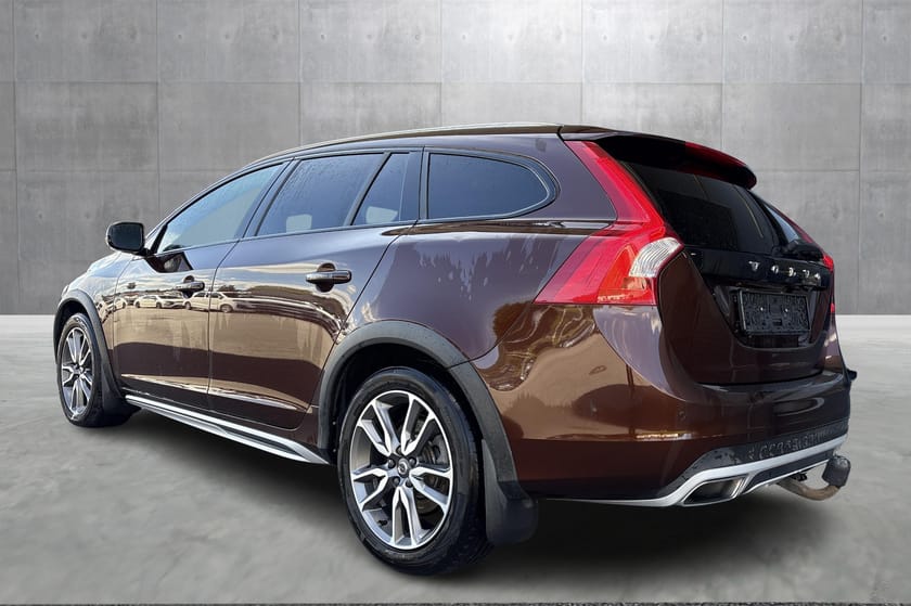 Bilde 2 av Volvo V60 Cross Country D3 Summum