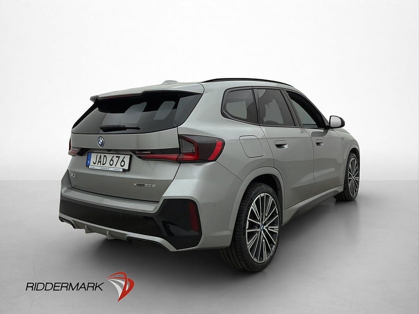 Bild 4 av BMW X1 xDrive30e 326hk M Sport Pano H/K Kamera 20"Fälgar