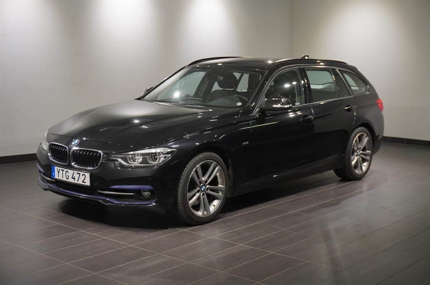 Bild 1 av BMW 330i xDrive Touring Sport Line Navi PDC Kamera Drag