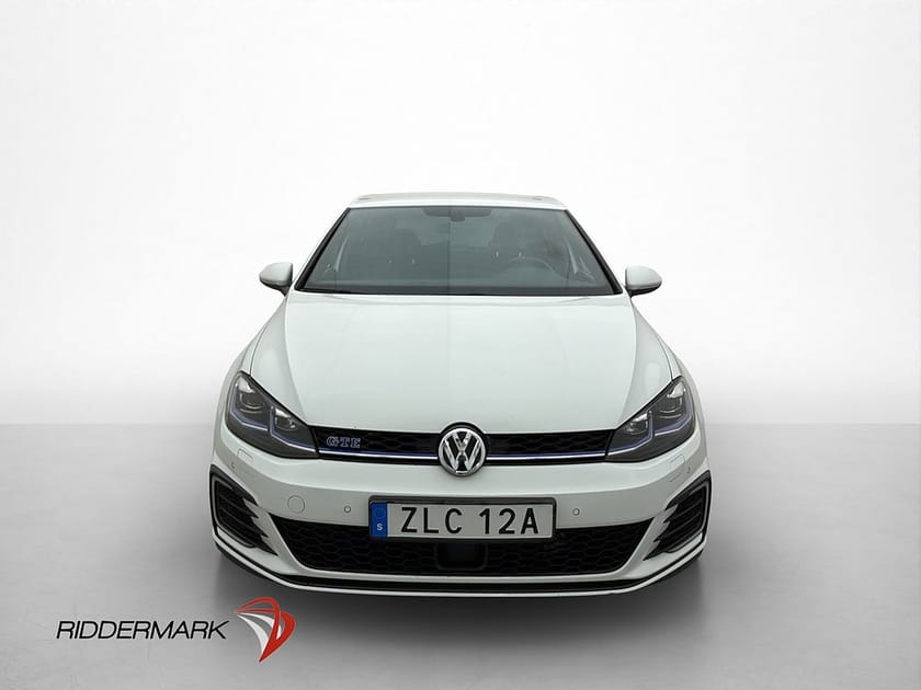 Bild 2 av Volkswagen Golf GTE 1.4 TSI 204hk Cockpit Carplay P-sensor