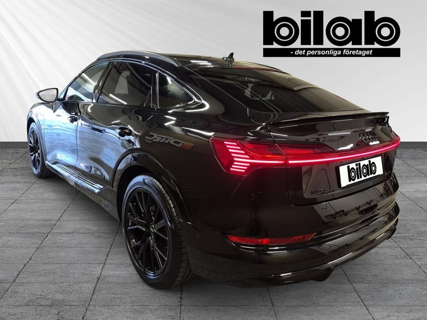 Bild 3 av Audi e-tron Sportback 55 quattro S-line Black edition *mkt utrustning*