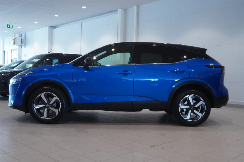 Bild 3 av Nissan Qashqai MHEV 158 Xtronic Tekna 2-Tone 360°