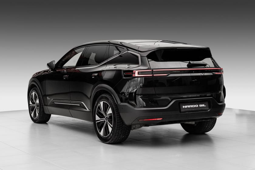 Bilde 4 av Polestar 3 Long Range Dual Motor LR PLUS/PILOT/Matrix/Krok/360/LUFT/B&W