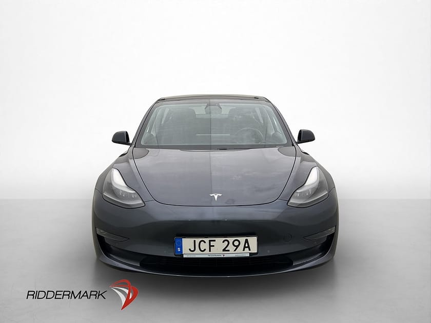 Bild 3 av Tesla Model 3 Long Range AWD Pano Autopilot Kamera Sv-Såld