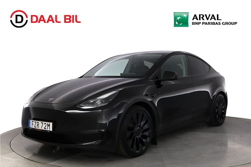 Bild 1 av Tesla Model Y Performance AWD 77 kWh 534HK PRIVAT/FÖRETAGLEASING