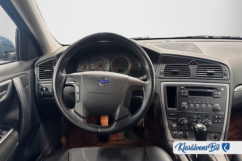 Bild 5 av Volvo V70 2.4 Business (140hk) Dragkrok / Halvskinn / Lågmilare