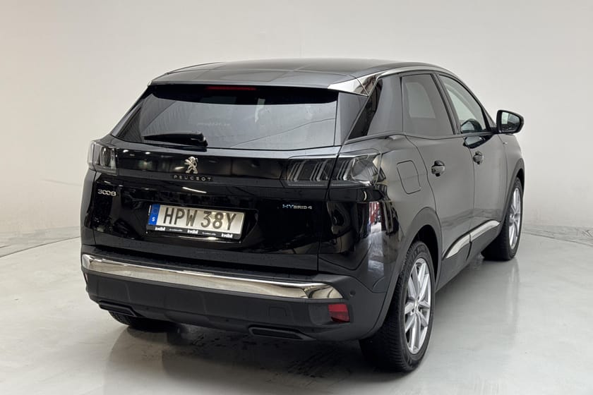 Bild 3 av Peugeot 3008 HYBRID4 300 1.6 Plug-in Hybrid 4 (300hk) Navi Backkamera