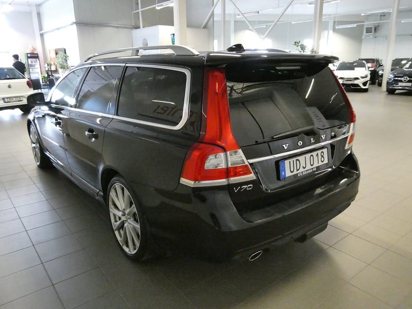 Bild 5 av Volvo V70 D4 Classic, Summum VOC-Drag-Skinn-Värmare-SoV