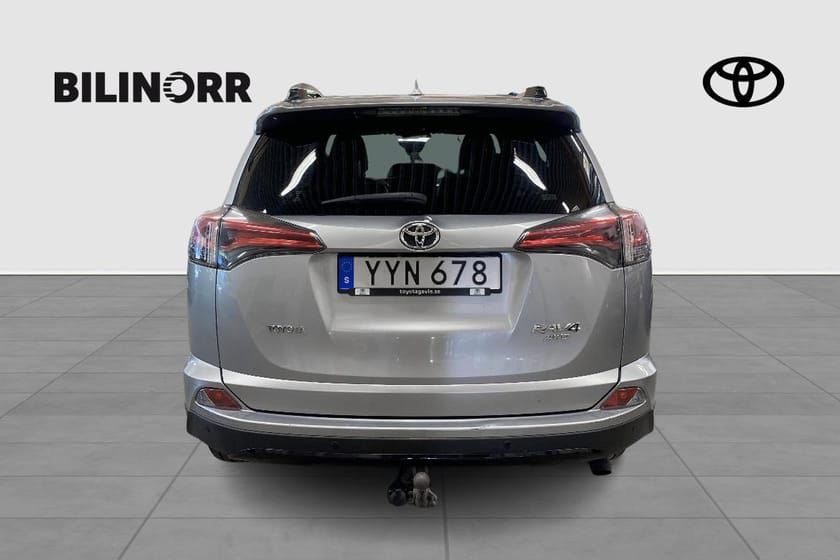 Bild 5 av Toyota RAV4 2.0 Dual VVT-i Valvematic AWD | Vinterhjul | Dragkrok | MoK | LED-ljusramp