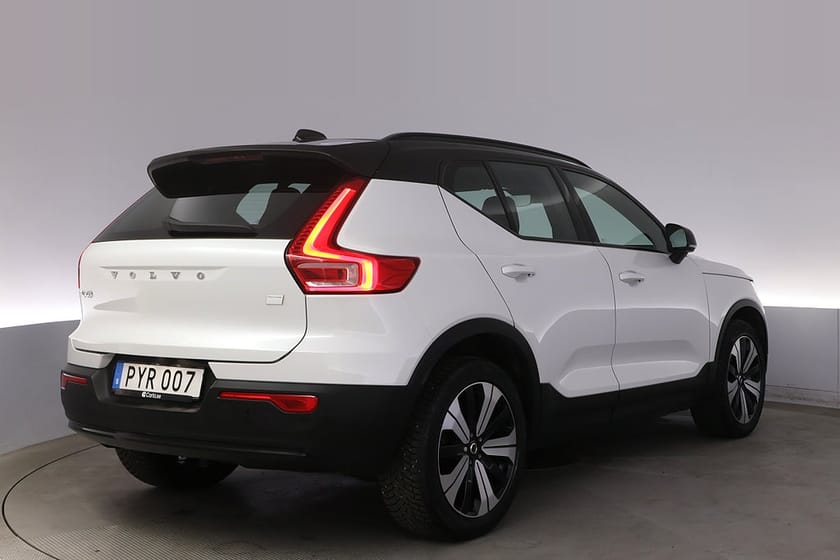 Bild 5 av Volvo XC40 Recharge Plus Pixel-LED Kamera Drag Värmepump