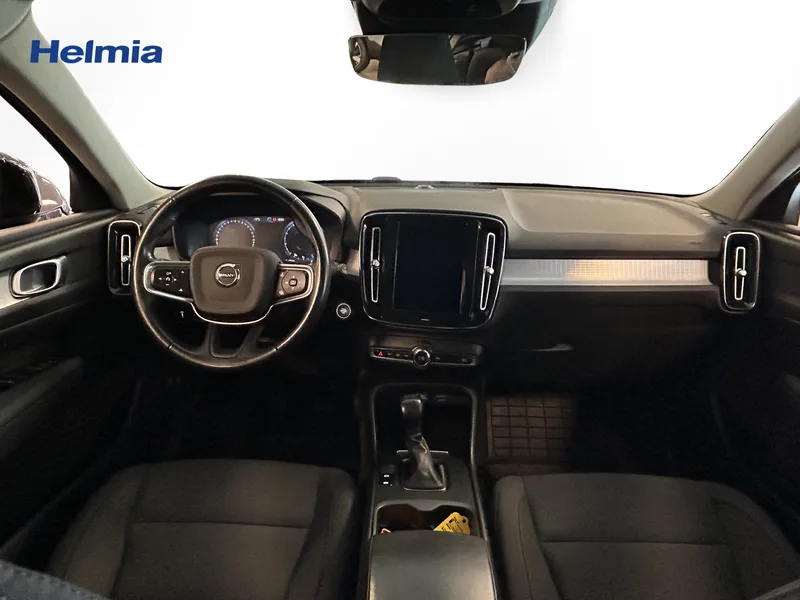 Bild 9 av 14 – Volvo XC40 T2 FWD Momentum