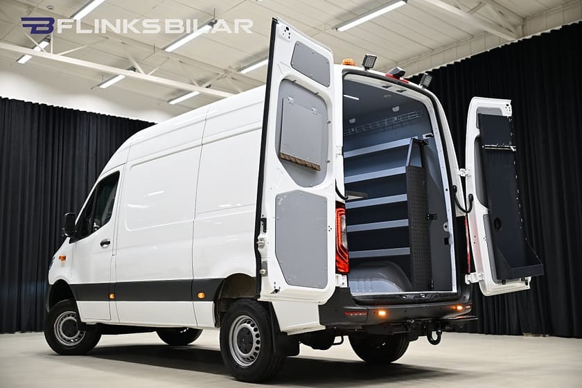 Bild 5 av Mercedes-Benz Sprinter 319 CDI 4x4 Panel Van 190HK Automat|Servicebil|Inredd|Moms|SeUtr!