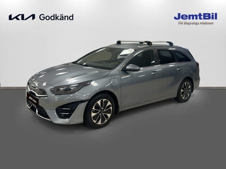 Kia Ceed Sportswagon Plug-in Hybrid Action
