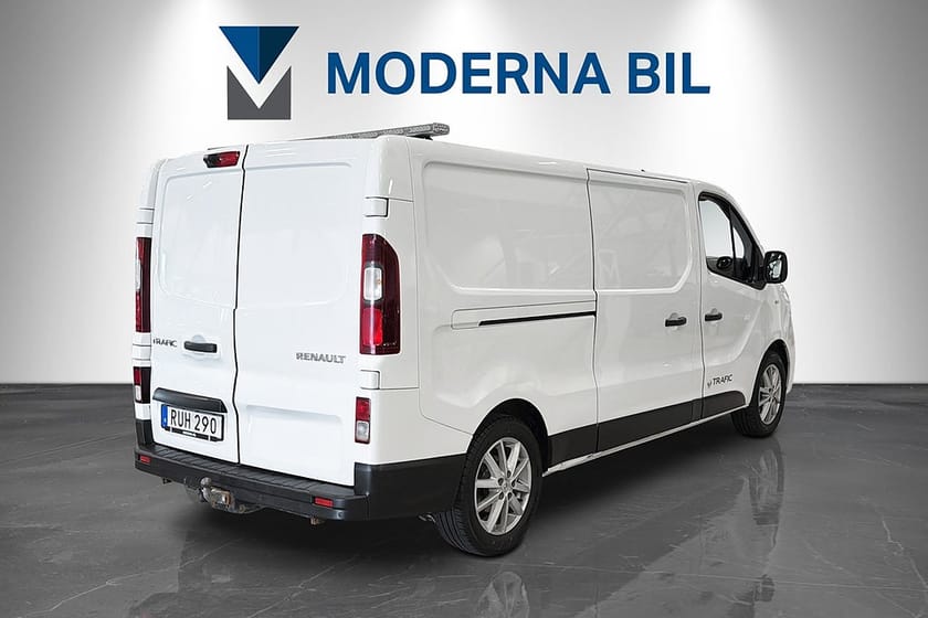 Bild 5 av Renault Trafic Skåpbil 1.6 dCi 125hk Lång Drag D-värm V-inredd B-kam Nyservad