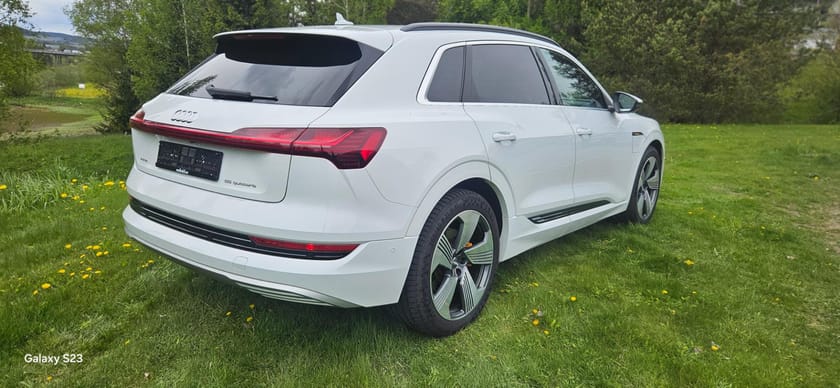 Bilde 4 av Audi e-tron 55 quattro 