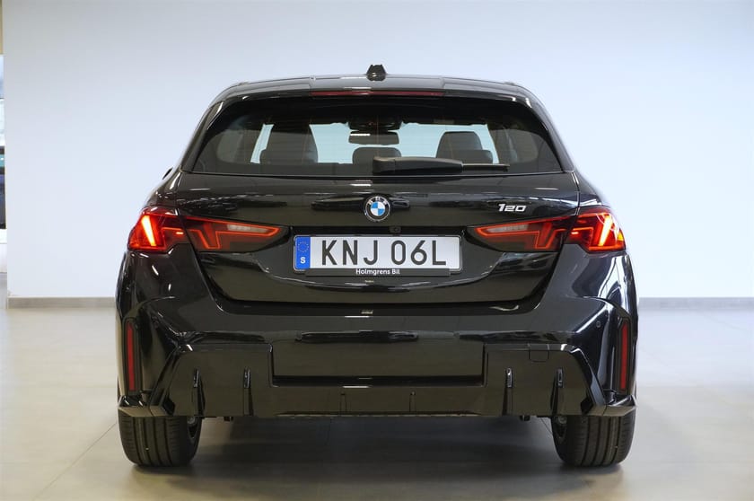 Bild 4 av BMW 120 M Sport DA Navigation Rattvärme