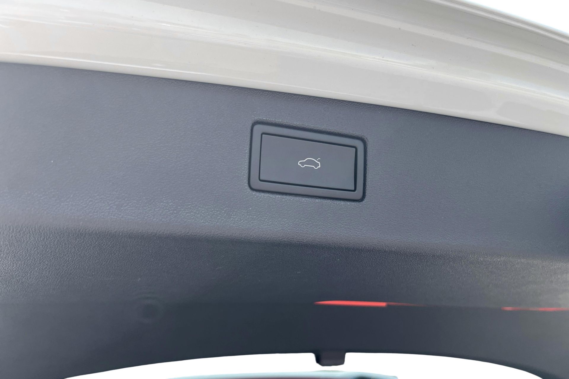 Volkswagen Tiguan eHybrid 2026, bild 7/10