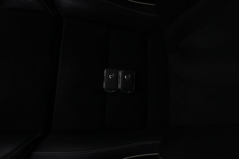 Bild 15 av bilen