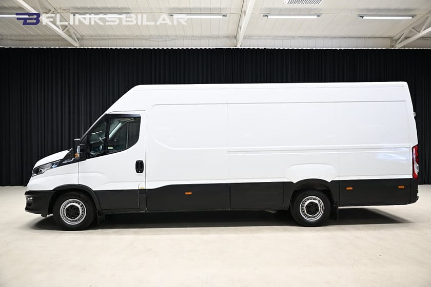 Bild 4 av Iveco Daily 35-140 Van 136HK Extra-lång|Automat|Webasto|3.5ton-dragvikt|Moms